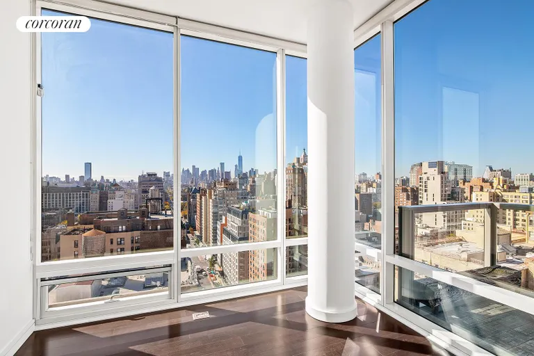New York City Real Estate | View 300 East 23rd Street, PHC | room 2 | View 3