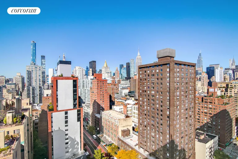 New York City Real Estate | View 300 East 23rd Street, PHC | room 10 | View 11