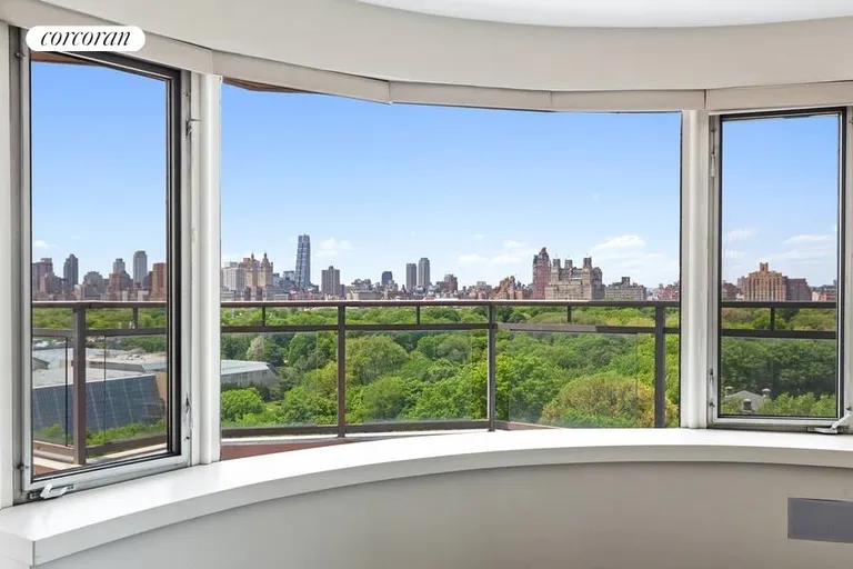 New York City Real Estate | View 1050 Fifth Avenue, 18BC | Oversized Windows | View 4