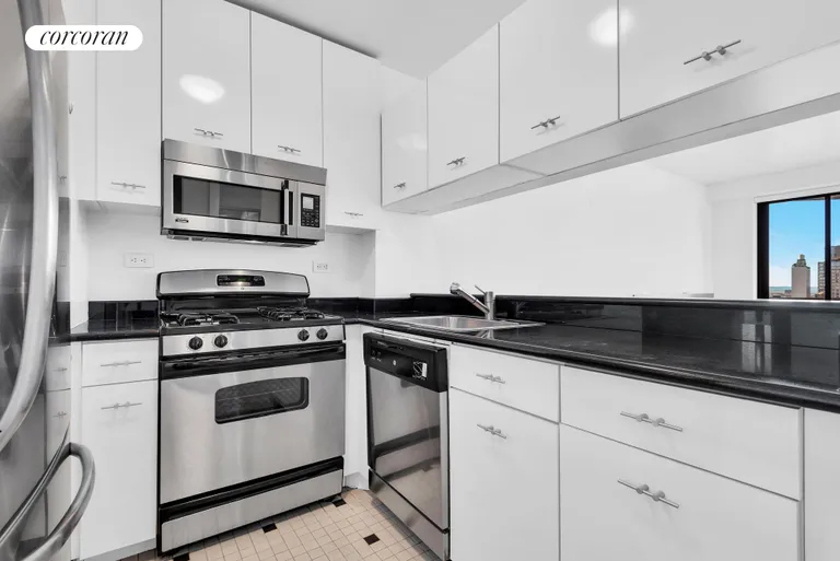 New York City Real Estate | View 45 East 25th Street, 37A | Kitchen | View 5