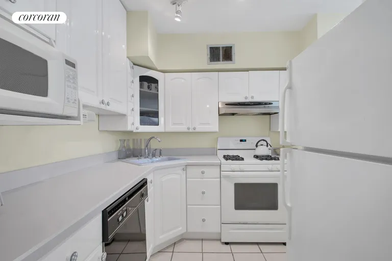 New York City Real Estate | View 500 East 83rd Street, 2A | Kitchen | View 6