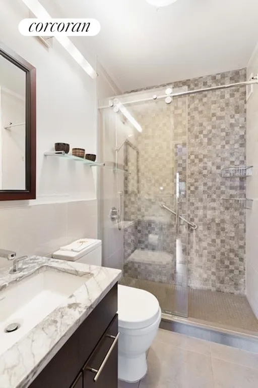 New York City Real Estate | View 1001 Fifth Avenue, 11B | Full Bathroom | View 4