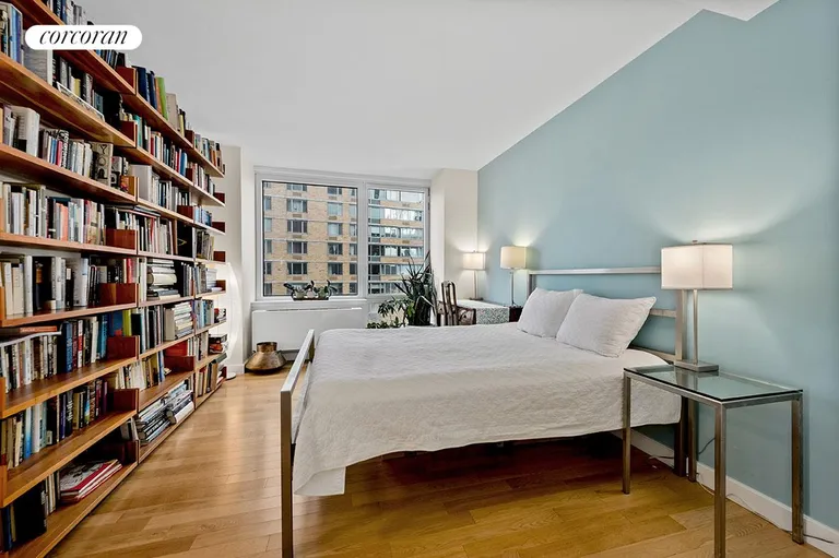 New York City Real Estate | View 415 Main Street, 4G | Bedroom | View 5