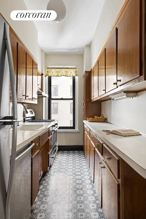 New York City Real Estate | View 135 Eastern Parkway, 8A | Kitchen | View 3