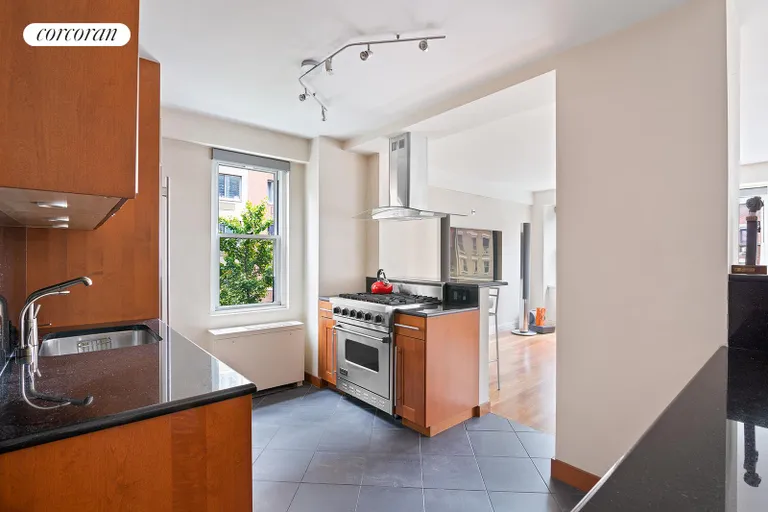 New York City Real Estate | View 340 East 64th Street, 5G | Kitchen | View 5