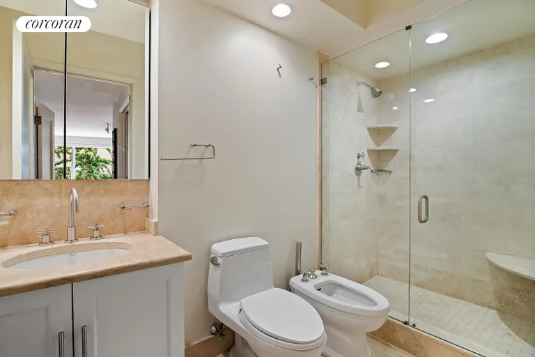 New York City Real Estate | View 340 East 64th Street, 5G | Primary Full Bathroom | View 11