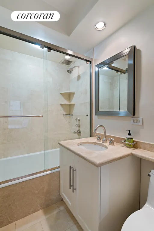 New York City Real Estate | View 340 East 64th Street, 5G | 2nd Full Bathroom | View 14