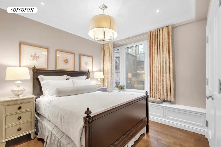 New York City Real Estate | View 235 West 71st Street, 3FL | room 13 | View 14