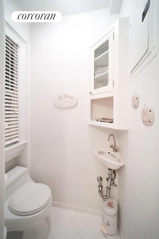 New York City Real Estate | View 250 West 94th Street, 10F | Half Bathroom | View 7