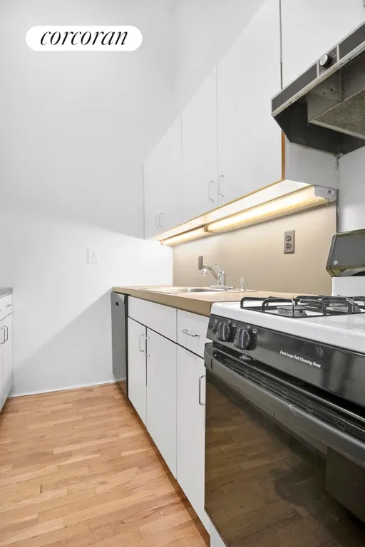 New York City Real Estate | View 121 Pacific Street, A1G | Large kitchen | View 11