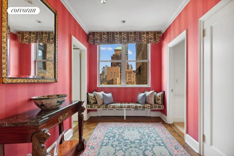 New York City Real Estate | View 575 Park Avenue, PH1607 | Entry Foyer | View 2