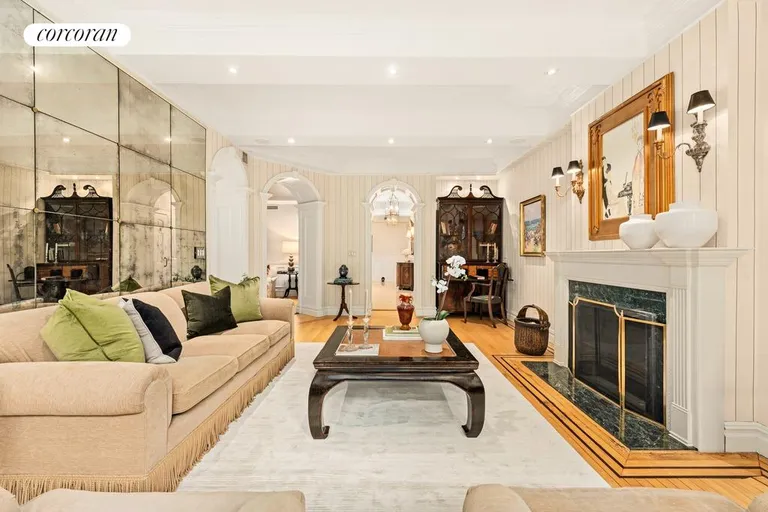 New York City Real Estate | View 156 East 79th Street, 4A | Living Room | View 3