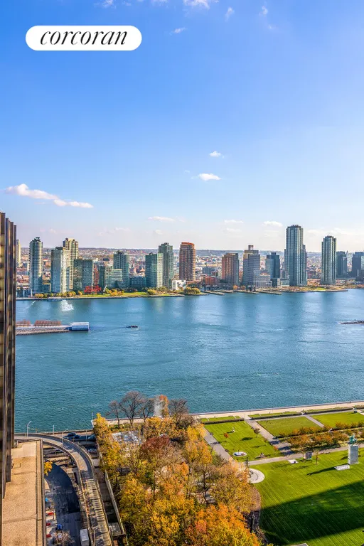 New York City Real Estate | View 100 United Nations Plaza, 38B | East River views from living room | View 9