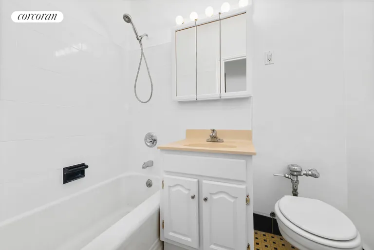 New York City Real Estate | View 468C 17th Street, 3F | Primary Bathroom | View 3