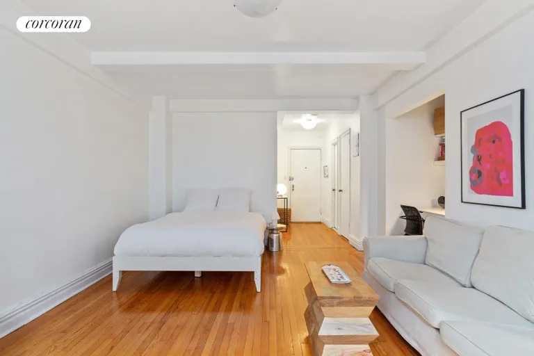 New York City Real Estate | View 101 Lafayette Avenue, 2F | Hardwood floors throughout! | View 3