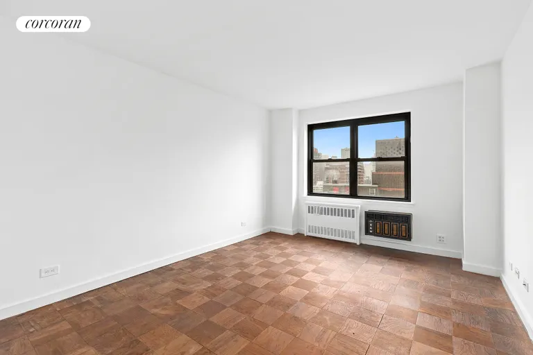 New York City Real Estate | View 165 West End Avenue, 21N | room 7 | View 8