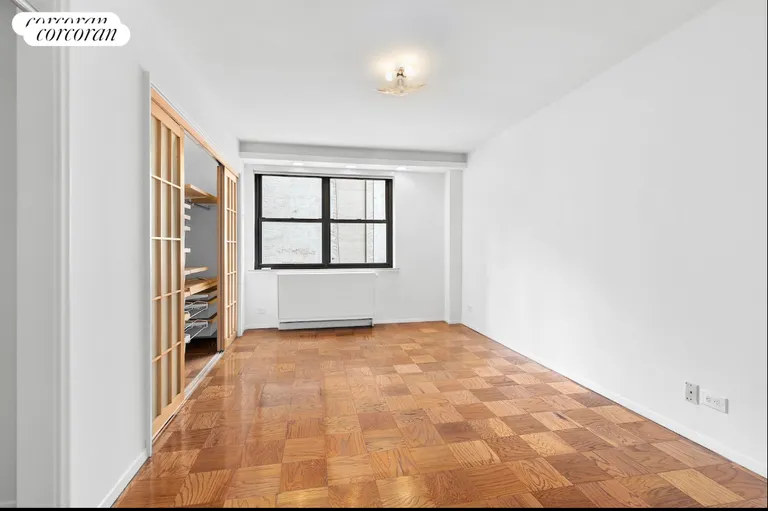 New York City Real Estate | View 200 East 24th Street, 501 | room 10 | View 11