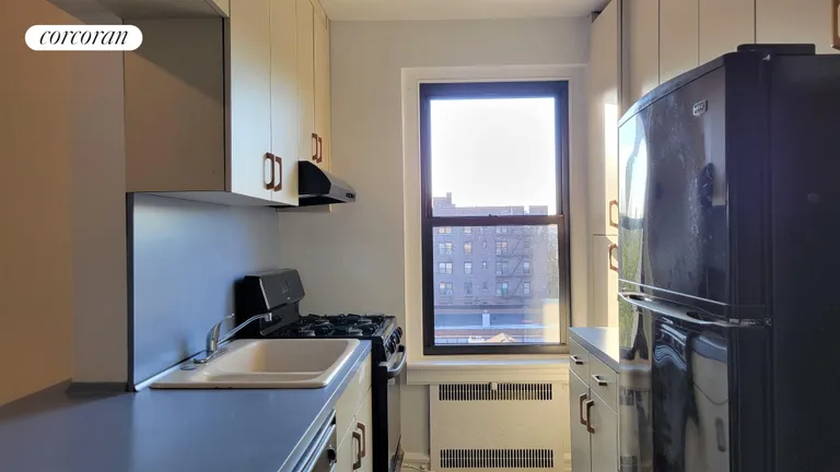 New York City Real Estate | View 150 95th Street, 6EF | Kitchen | View 3