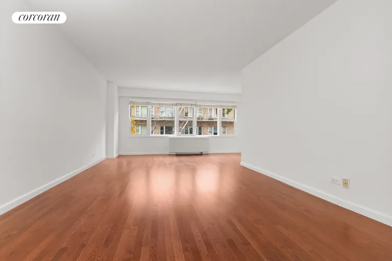 New York City Real Estate | View 520 East 81st Street, 3E | room 2 | View 3