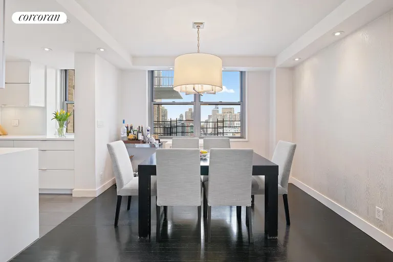 New York City Real Estate | View 444 East 86th Street, 29AJ | room 2 | View 3