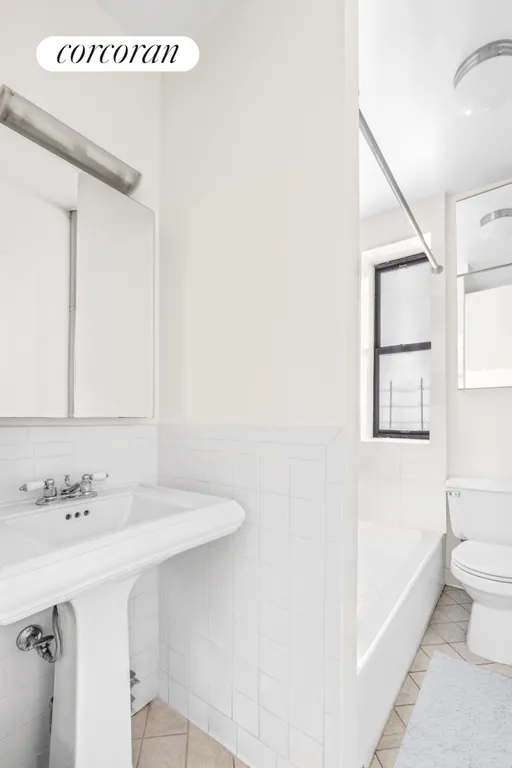 New York City Real Estate | View 510 West 123rd Street, 23 | Full Bathroom | View 6