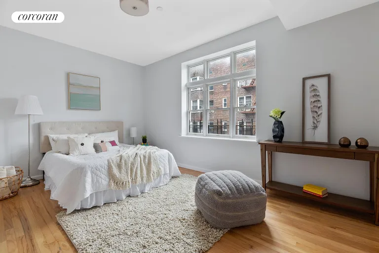 New York City Real Estate | View 215 Parkville Avenue, 5B | room 3 | View 4