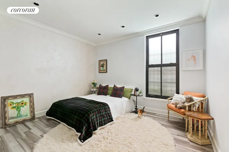 New York City Real Estate | View 180 Woodpoint Road, 1L | room 2 | View 3