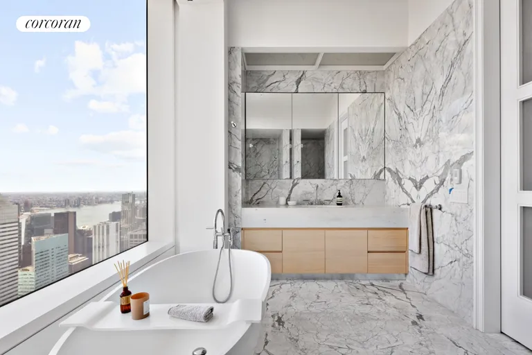 New York City Real Estate | View 432 Park Avenue, 66A | room 20 | View 21