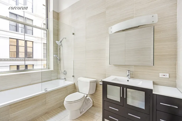 New York City Real Estate | View 121 West 20th Street, 2A | Full Bathroom | View 8