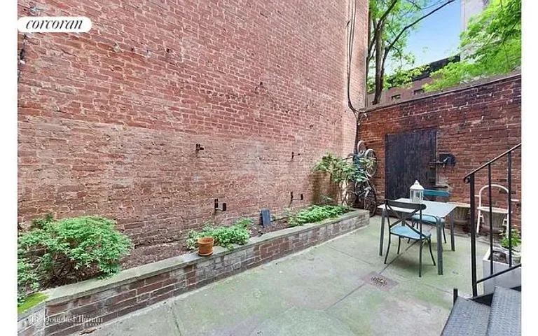 New York City Real Estate | View 448 East 87th Street, 1A | 1 Bed, 1 Bath | View 1