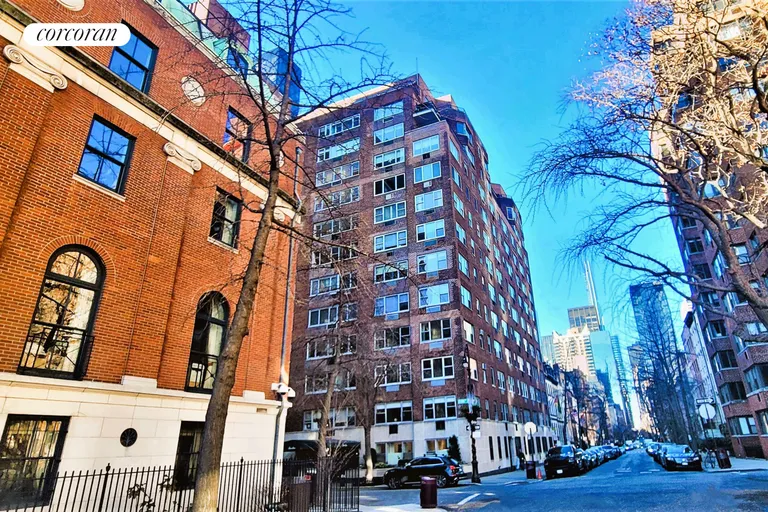 New York City Real Estate | View 12 Beekman Place, 1A | room 84 | View 85