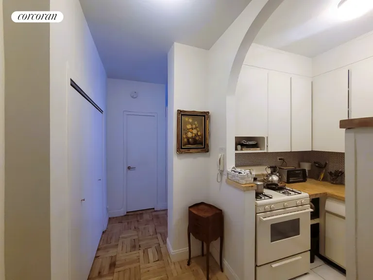 New York City Real Estate | View 12 Beekman Place, 1A | room 26 | View 27