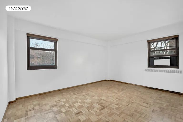 New York City Real Estate | View 33-34 Crescent Street, 6D | room 5 | View 6