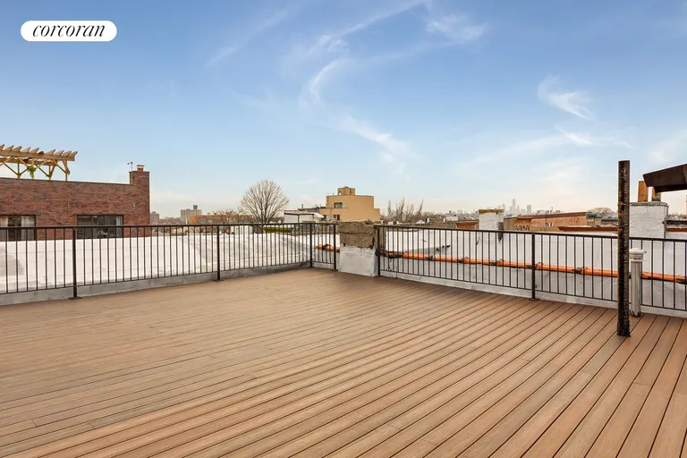 New York City Real Estate | View 627 Wilson Avenue, 2 | room 7 | View 8