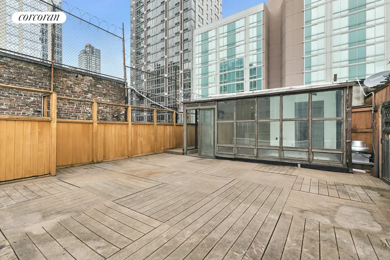 New York City Real Estate | View 407 East 91st Street, 5B | Roof Deck | View 6