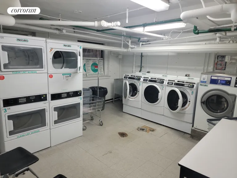 New York City Real Estate | View 260 West End Avenue, 7A | Laundry | View 18