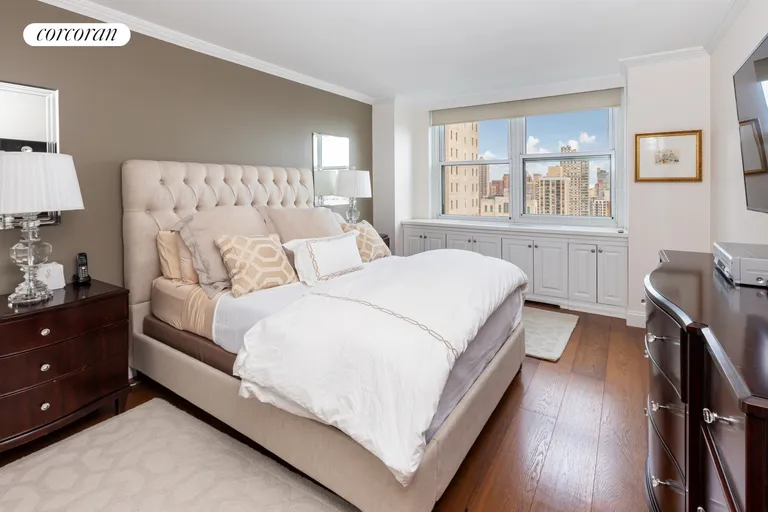 New York City Real Estate | View 301 East 79th Street, 32H | Big Primary Bedroom Walk in closett | View 6