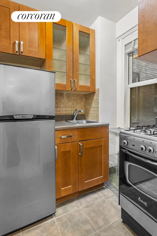 New York City Real Estate | View 321 East 43rd Street, 515 | room 2 | View 3