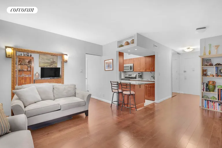 New York City Real Estate | View 170 West End Avenue, 2T | Living Room | View 3