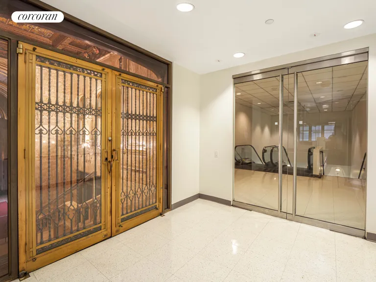 New York City Real Estate | View 233 Broadway, OFFICE | room 21 | View 22