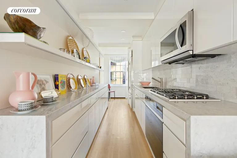 New York City Real Estate | View 28 East 10th Street, 4B | room 1 | View 2