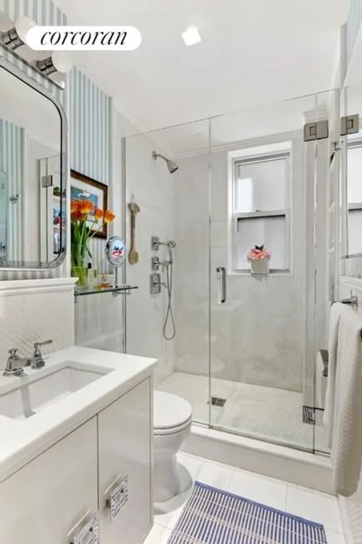 New York City Real Estate | View 12 East 97th Street, 8J | Full Bathroom | View 8