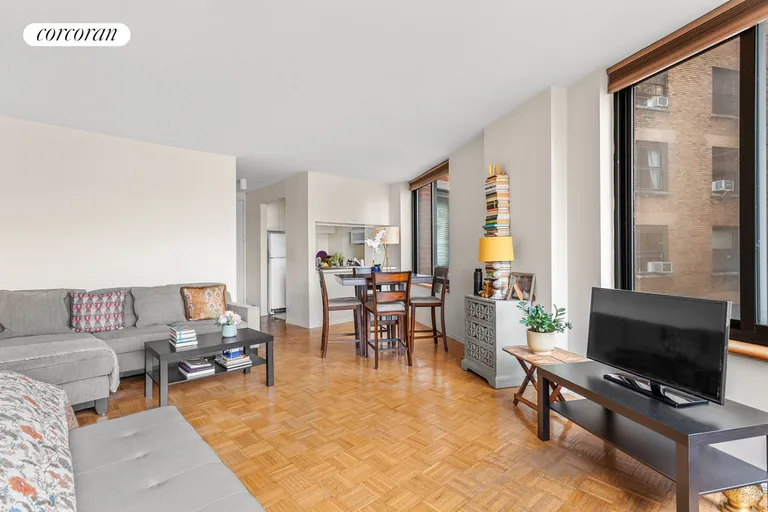New York City Real Estate | View 155 West 70th Street, 15G | room 5 | View 6
