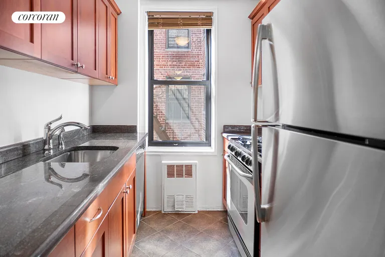 New York City Real Estate | View 515 East 7th Street, 5V | Kitchen | View 5