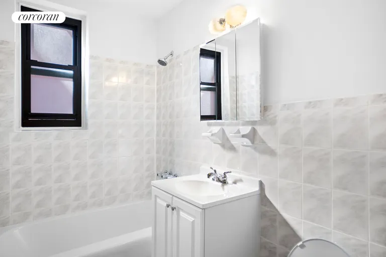 New York City Real Estate | View 515 East 7th Street, 5V | Bathroom | View 8