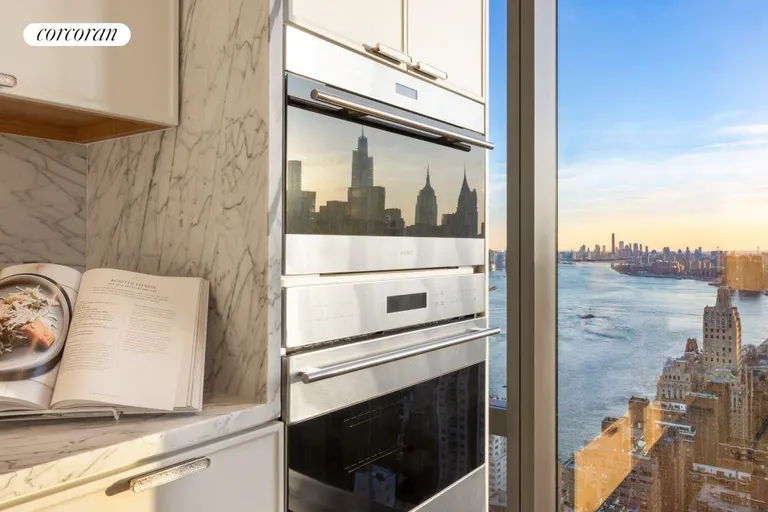 New York City Real Estate | View 430 East 58th Street, 35C | room 3 | View 4