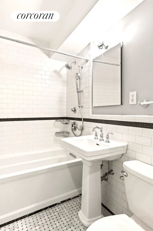 New York City Real Estate | View 69 Fifth Avenue, 2C | Full Bathroom | View 7