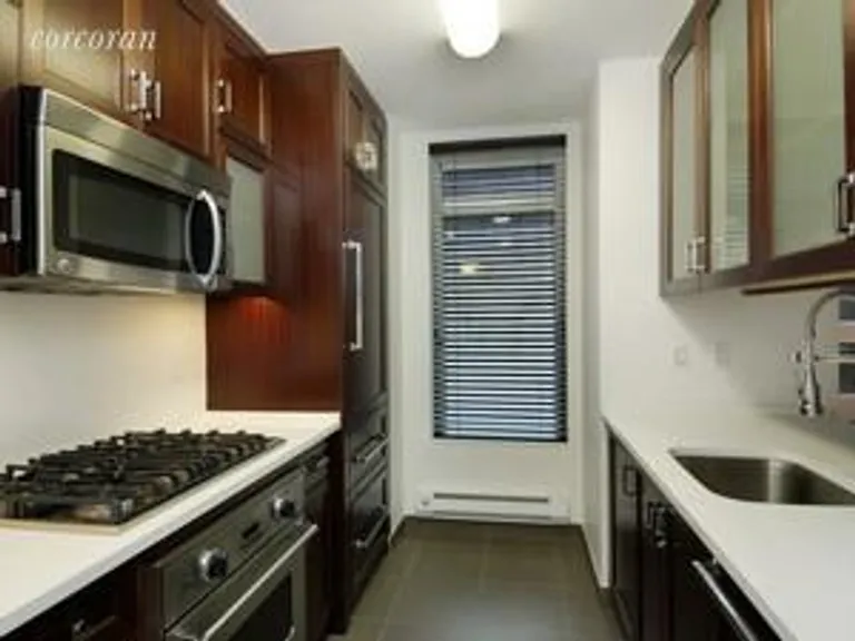 New York City Real Estate | View 205 West 76th Street, 603 | room 1 | View 2