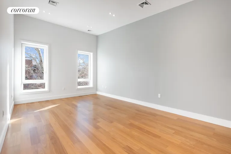 New York City Real Estate | View 297 Clifton Place | room 6 | View 7