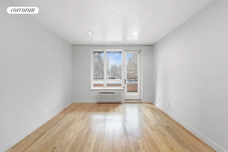 New York City Real Estate | View 324 East 112th Street, 2A | room 3 | View 4